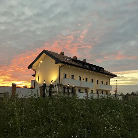Mattone Aparthotel 2*